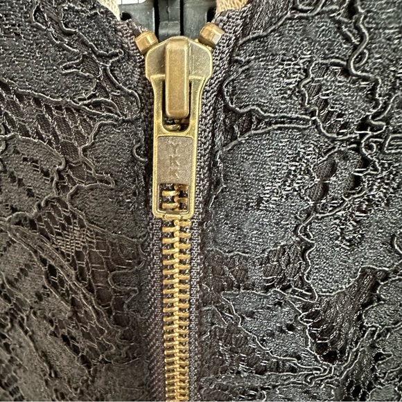 EUC Diane von Furstenburg Black Lace Zarita Sheath Dress Full Zip Back - Picture 7 of 16